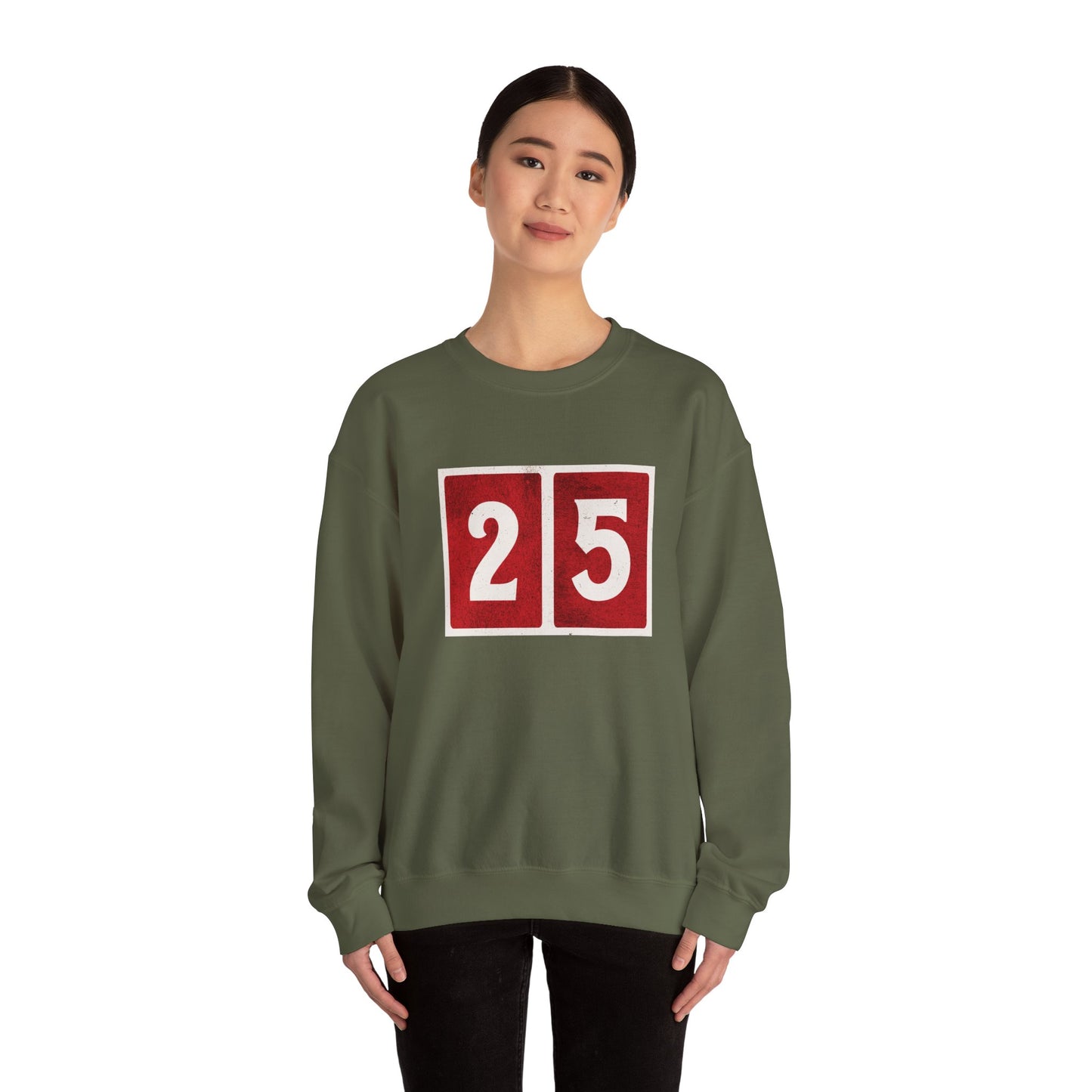 25 - Unisex Heavy Blend™ Crewneck Sweatshirt